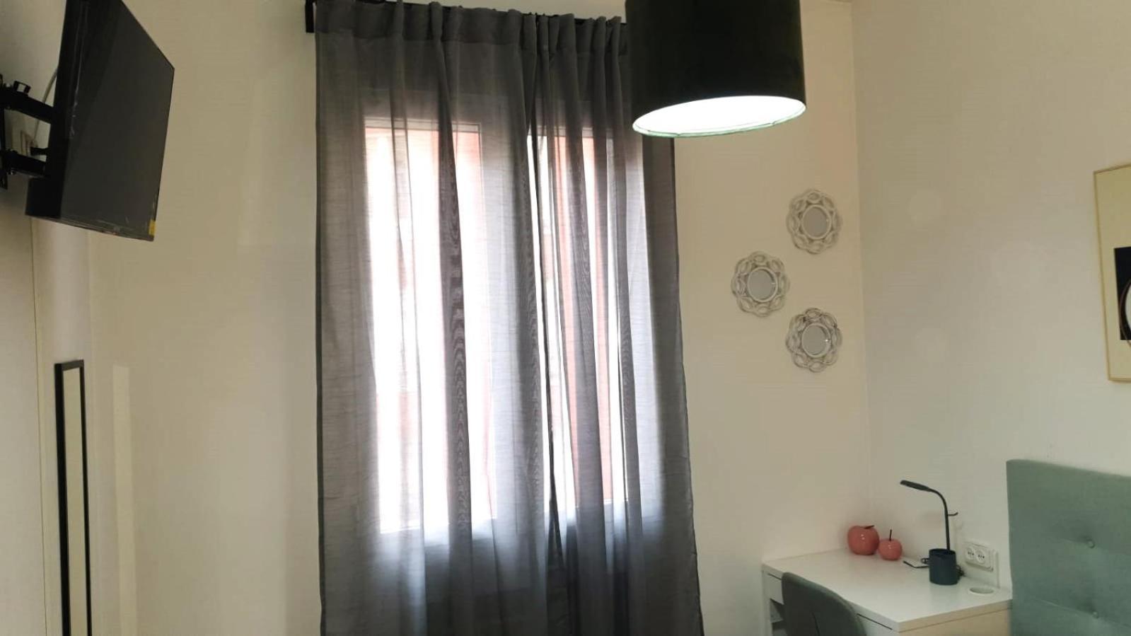 Habitaciones Magdalena マドリード エクステリア 写真